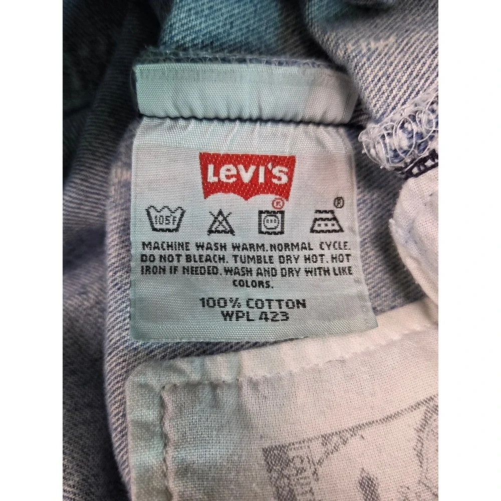 Vintage Levi's 501 Jeans Mens 37x29 Light Wash Blue Button Fly Straight Leg